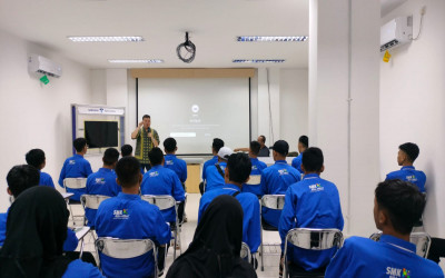 SMK Muhamamdiyah 1 Ajibarang Kunjungan Industri Ke Samsung Service Center Tomang Jakarta